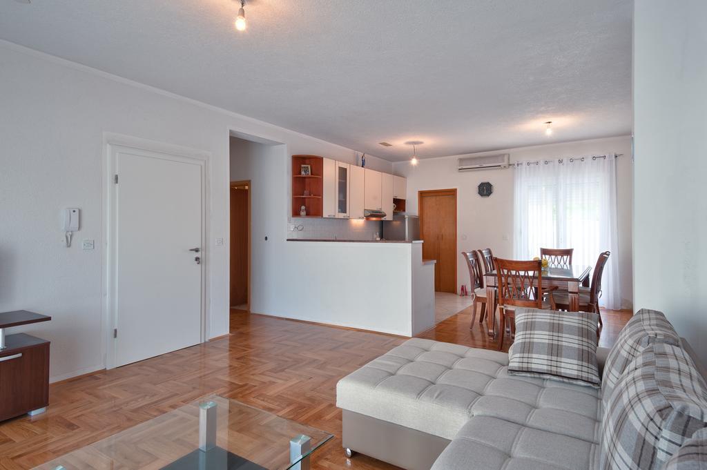 Apartments Marko Подстрана Номер фото