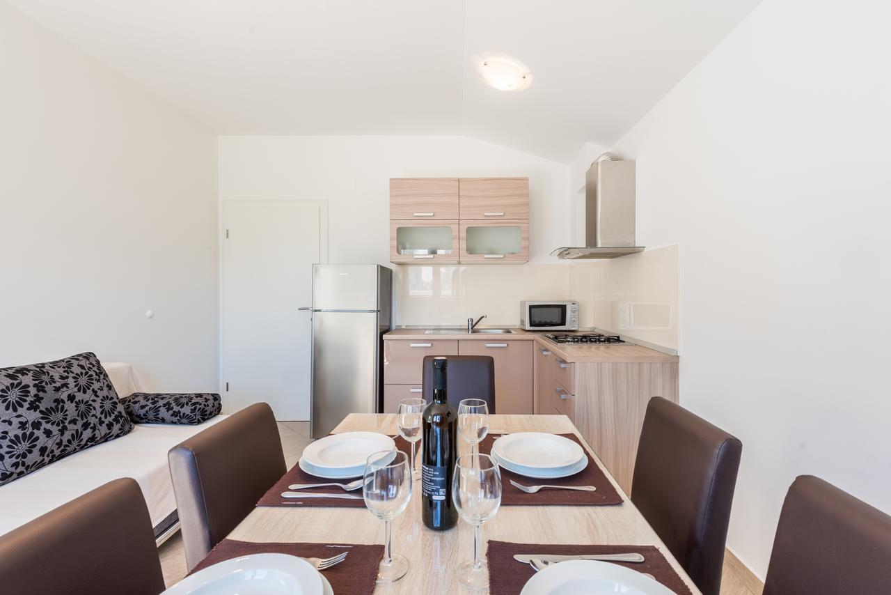 Apartments Marko Подстрана Экстерьер фото
